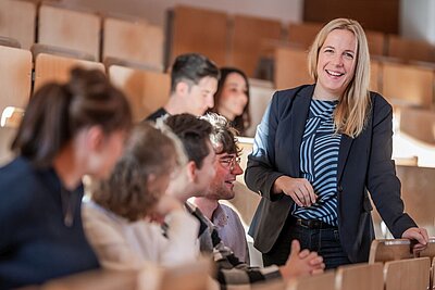 Hands-on teaching at Hof University