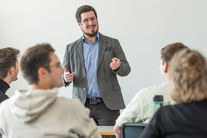 Vorlesungssituation mit Prof. Drossel