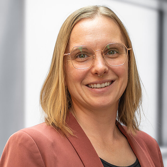  Sigrid Krause | Hof University of Applies Sciences