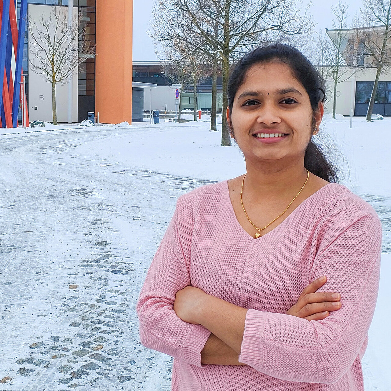 Hima from India on campus of Hof University