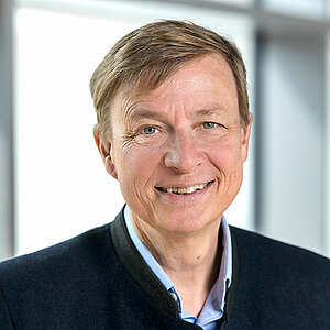 Prof. Dr.-Ing. Tobias Plessing | Hof University of Applies Sciences Prof. Dr.-Ing. Tobias Plessing | Hof University of Applies Sciences