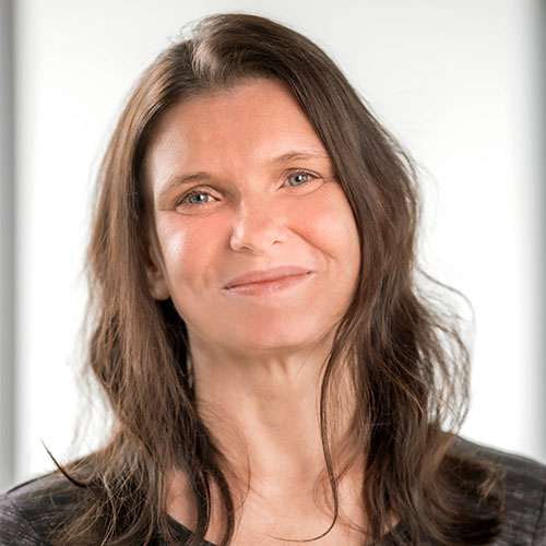 Julia Eichler | Hof University of Applies Sciences Julia Eichler | Hof University of Applies Sciences
