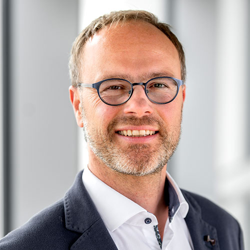 Prof. Dr.-Ing. Thomas Schlosser | Hof University of Applies Sciences Prof. Dr.-Ing. Thomas Schlosser | Hof University of Applies Sciences